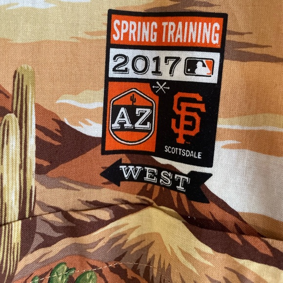 SF GIANTS SPRING TRAINING SCOTTSDALE, AZ, BTN FRNT COLLARED SHRT, SZ XL - Picture 3 of 10